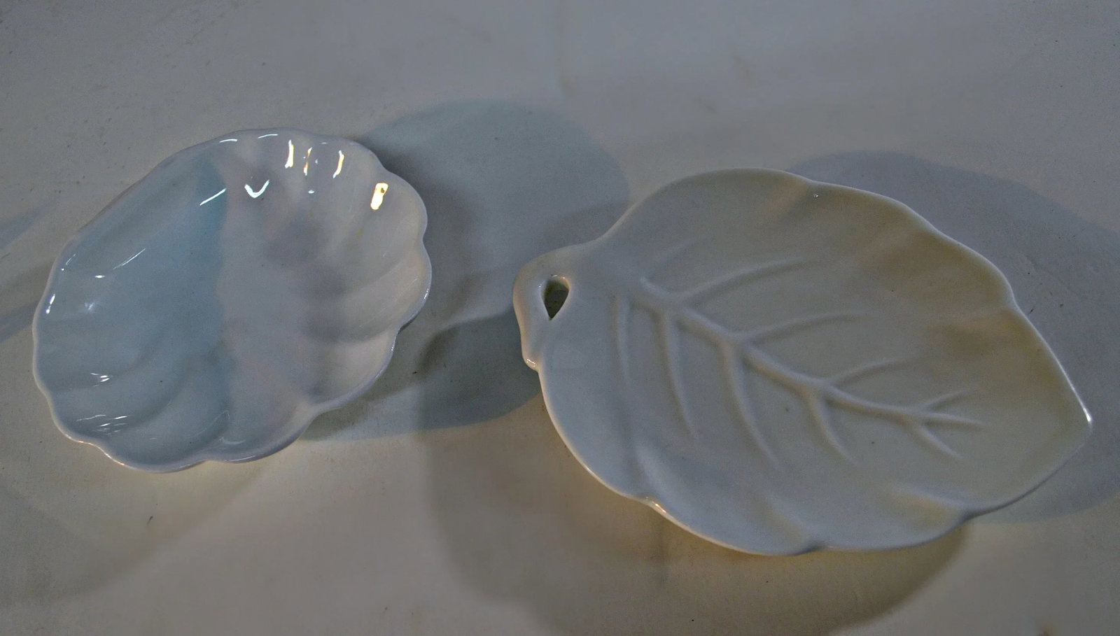 Vintage Lillian Vernon White Ceramic Dishes - A Pair - 3