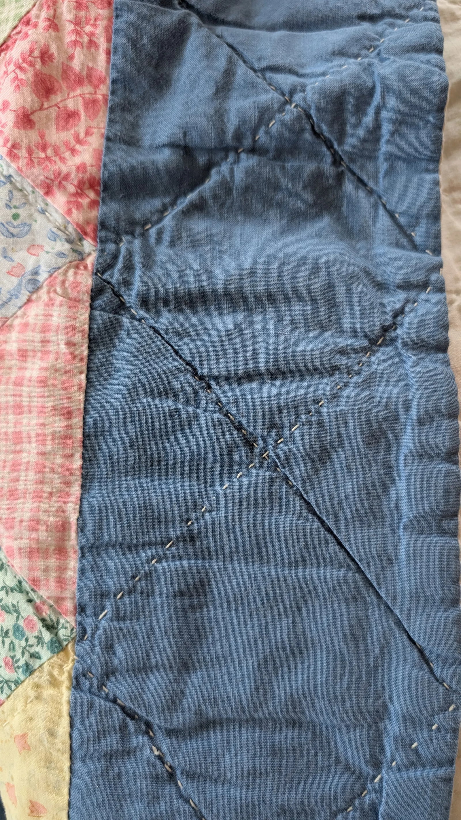 Vintage Handmade Irish Chain Postage Stamp Quilt With Wide Blue Border - 6