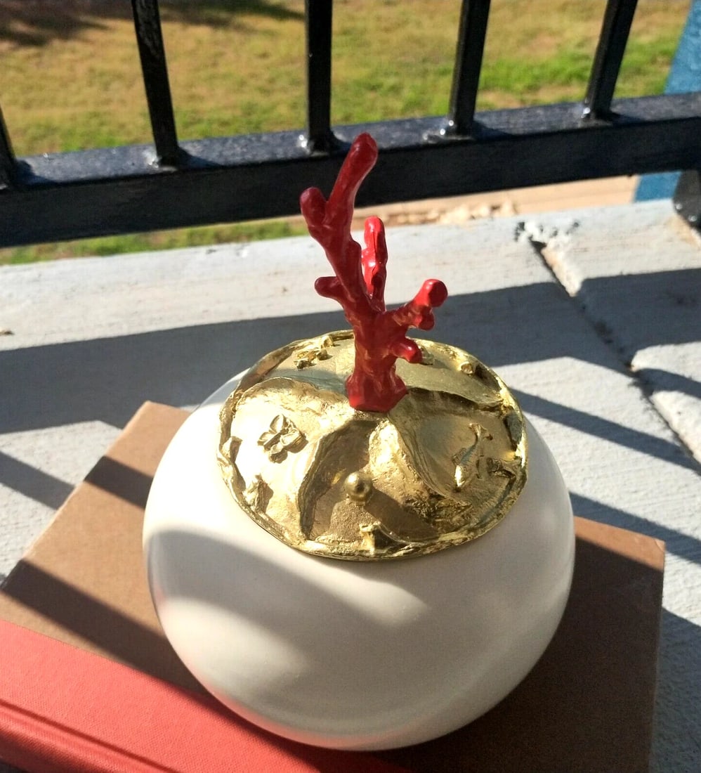 One of a Kind Red Coral, Hand-Carved Gold Plated Lid Round Ceramic Box France - 4
