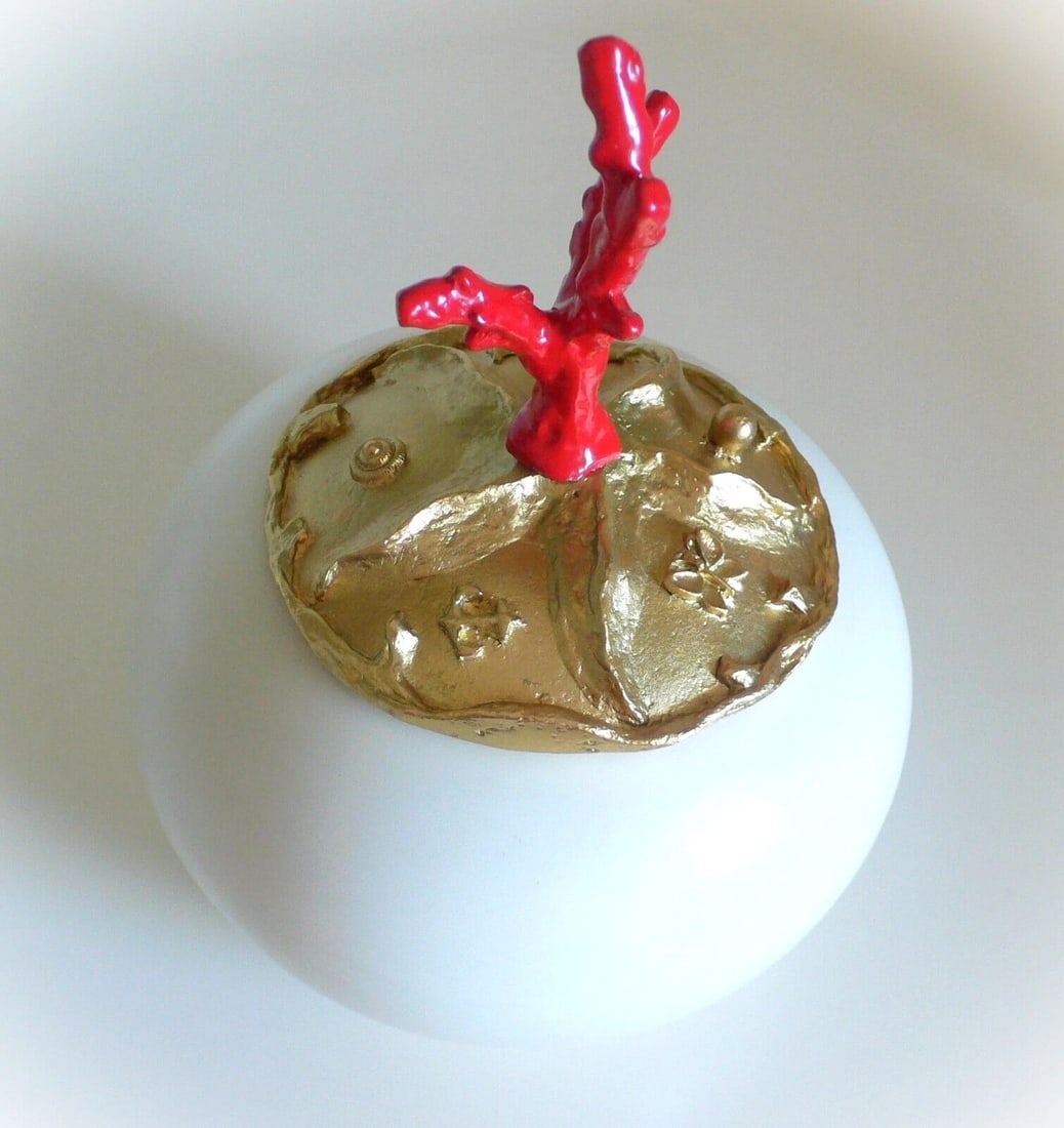 One of a Kind Red Coral, Hand-Carved Gold Plated Lid Round Ceramic Box France - 8