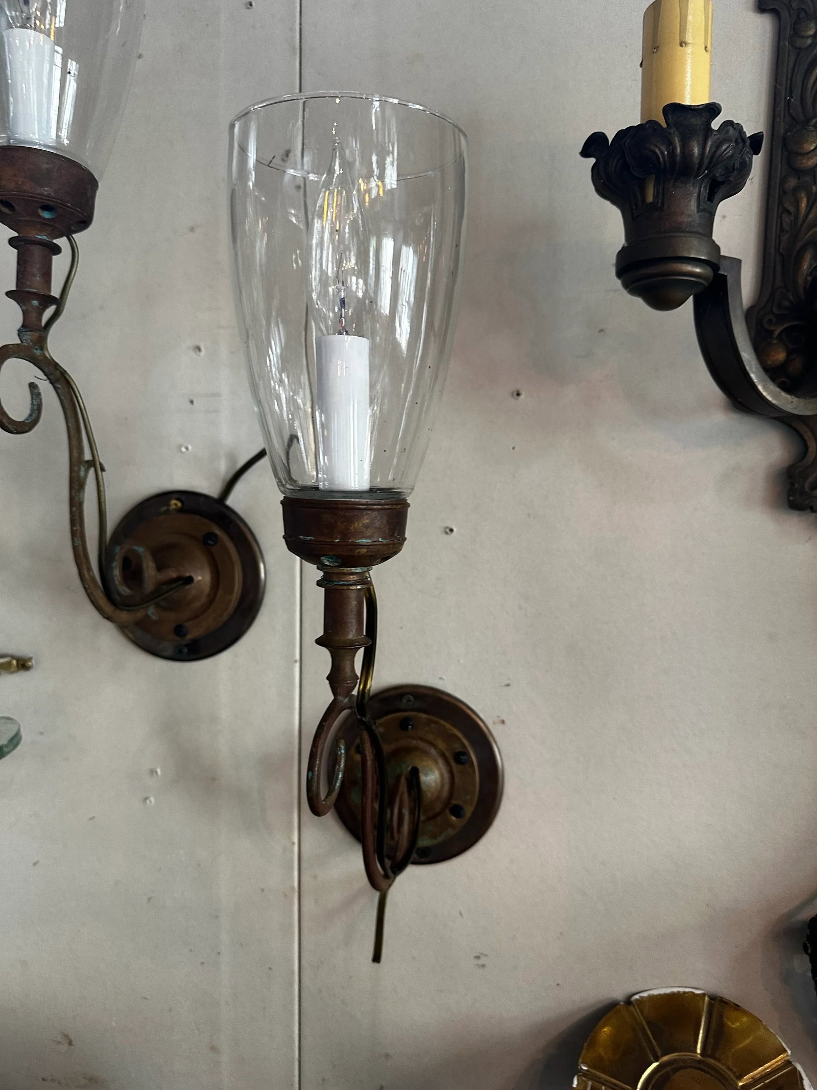 Pair of Vintage Brass Federal Style Wall Sconces - 4