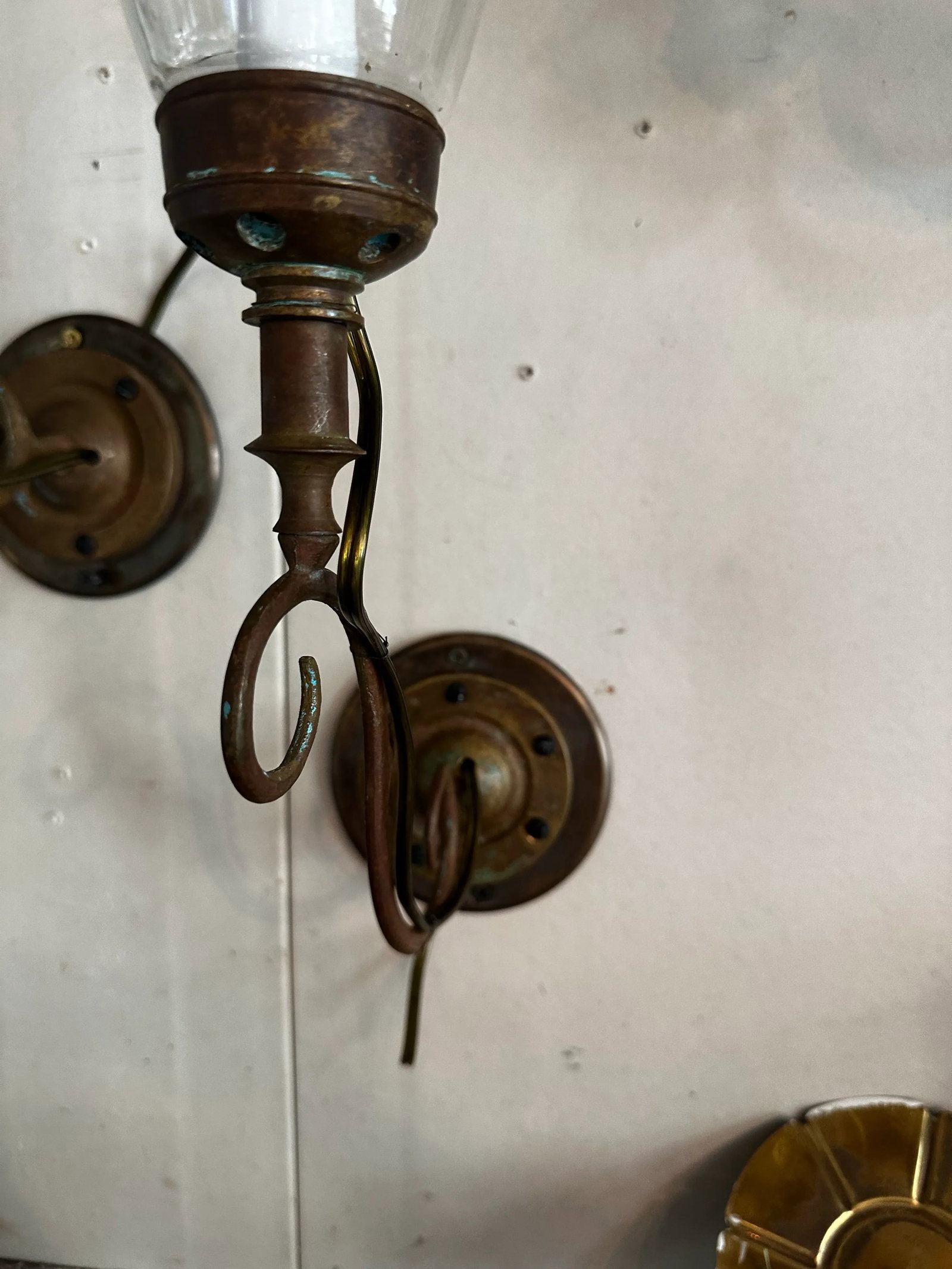 Pair of Vintage Brass Federal Style Wall Sconces - 5