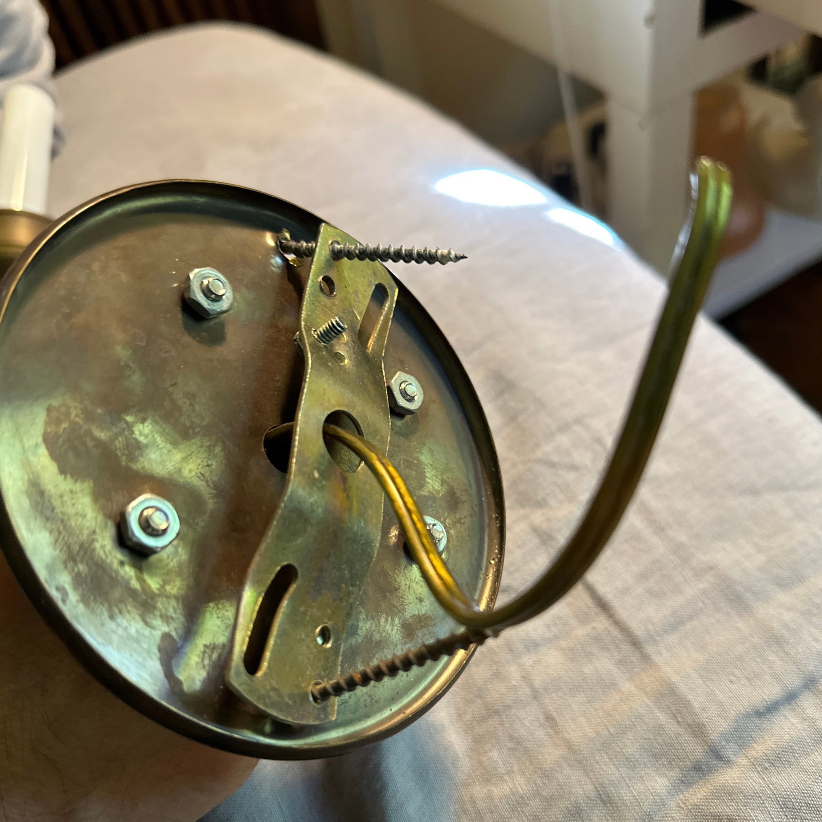 Pair of Vintage Brass Federal Style Wall Sconces - 6