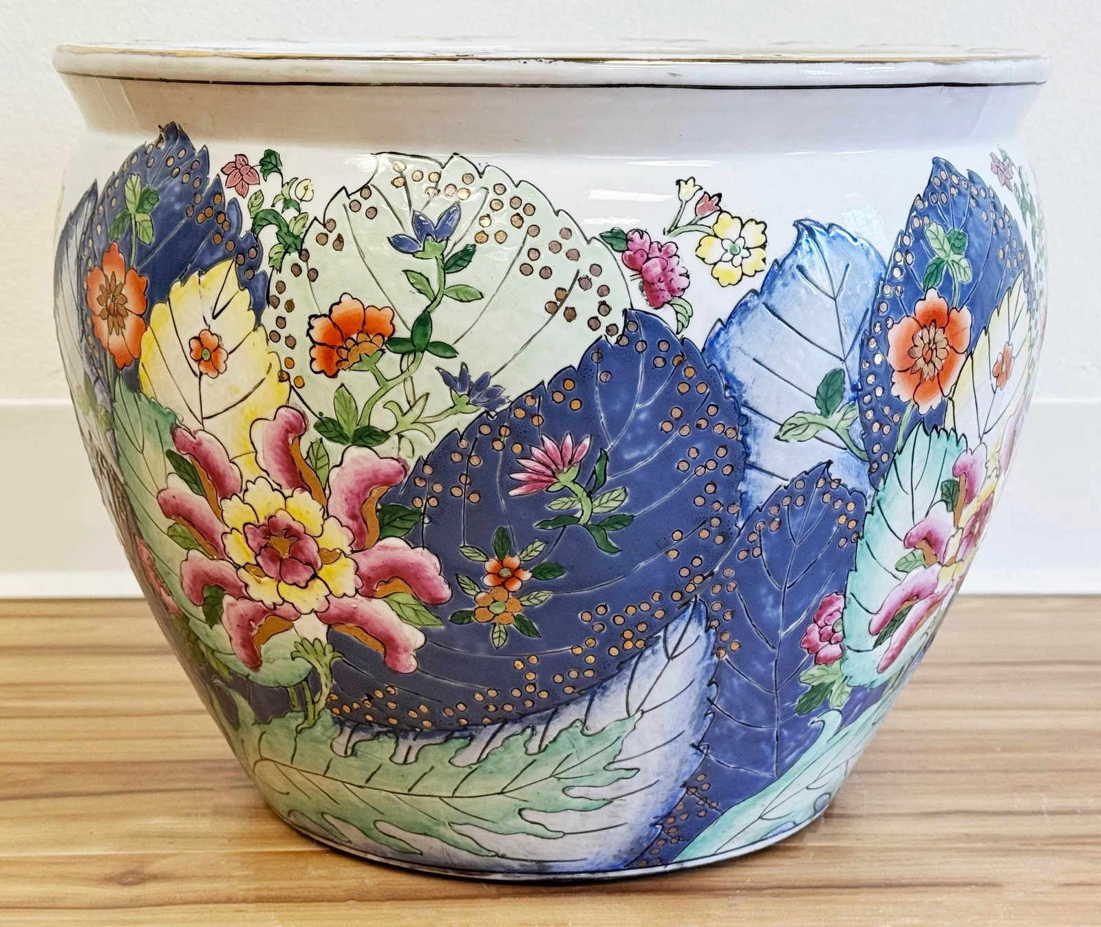 Vintage Chinoiserie Style Tobacco Leaf Fish Bowl Planter - 7