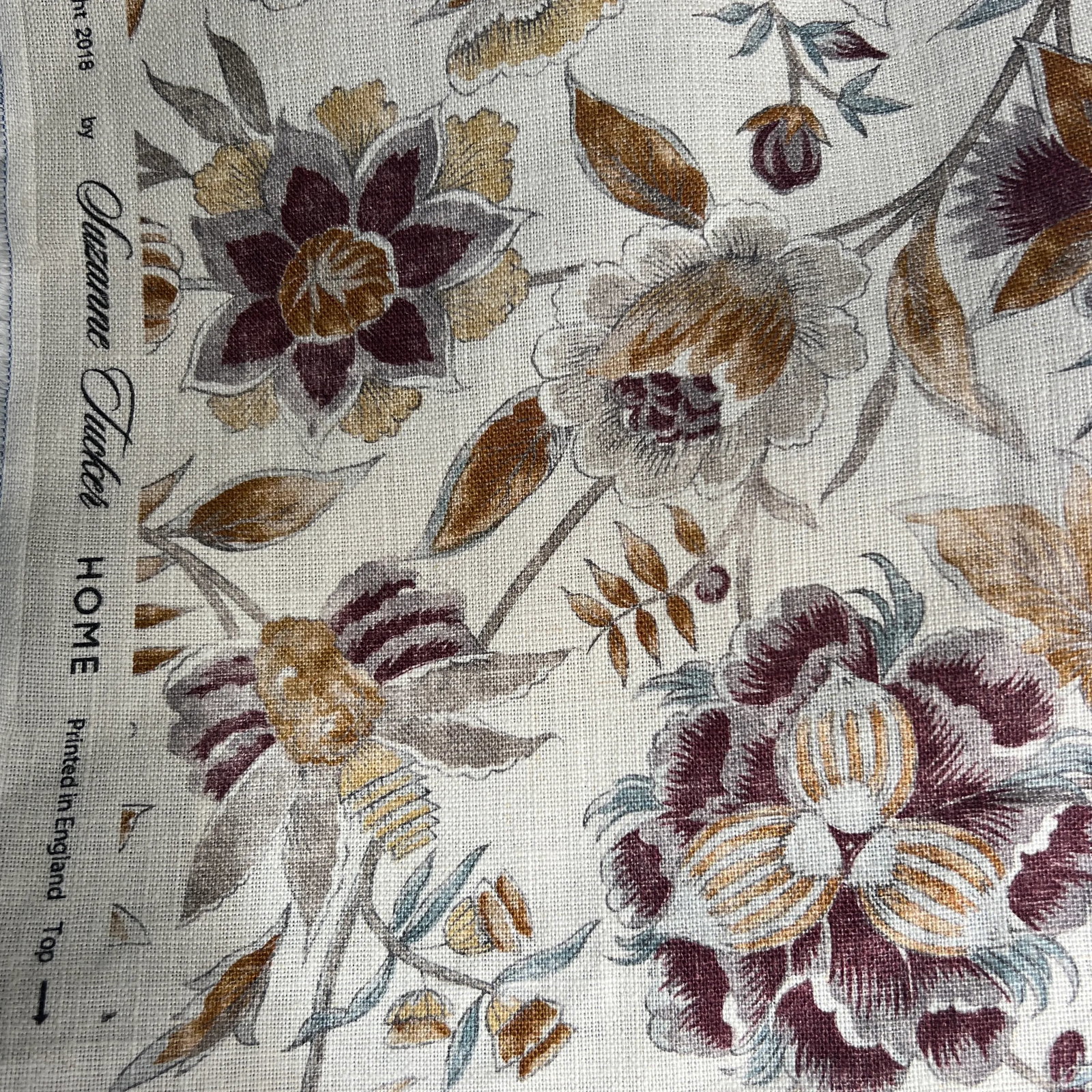 Suzanne Tucker Lucretia Linen Fabric - 5 3/4 Yards - 5