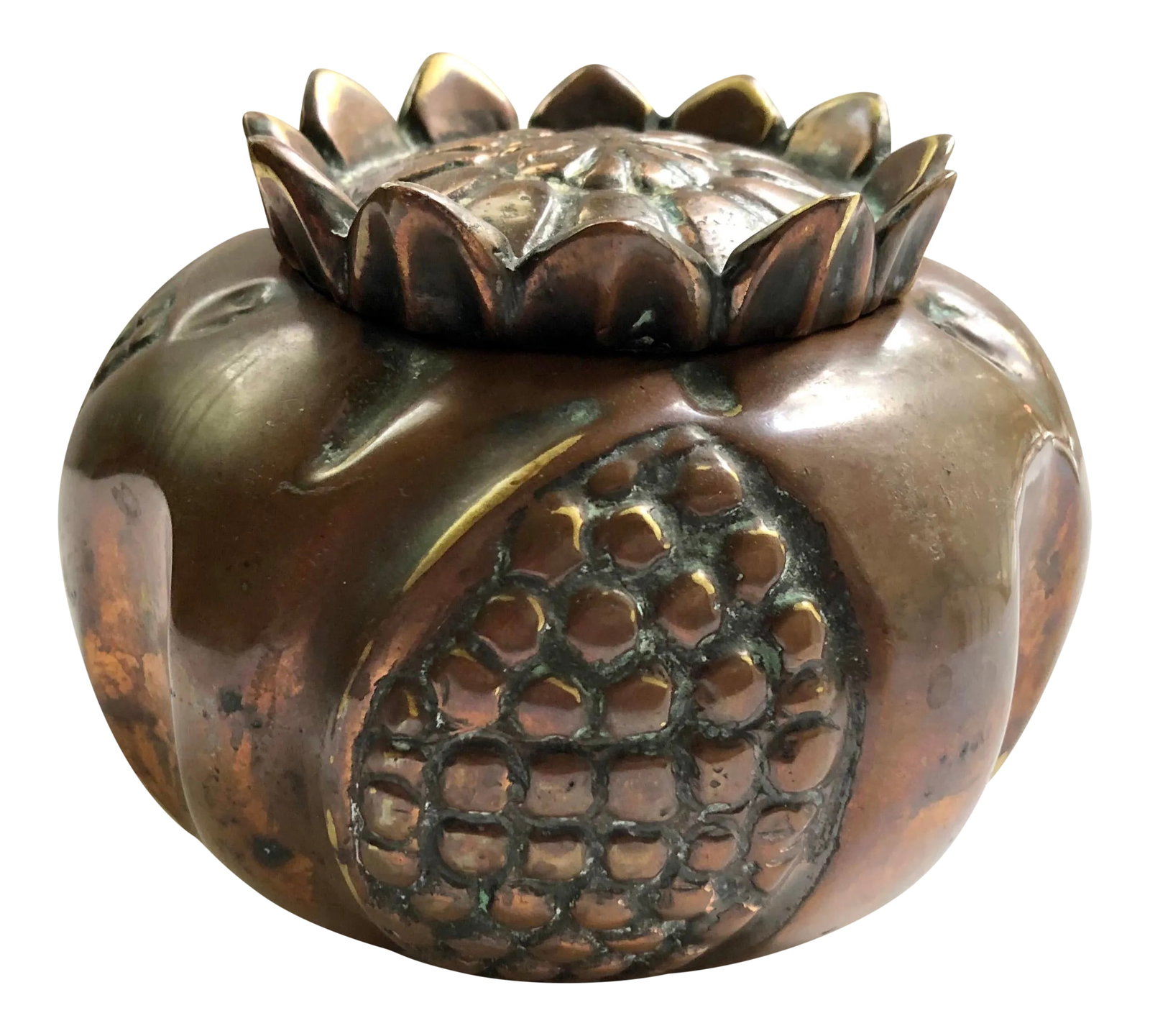 Copper Pomegranate Box/Planter: Lovely hand molded copper plated brass pomegranate box with metal lining. Use as accent piece, to hold precious small pieces or remove lid and place an orchid inside. Condition: Alterations: Original
