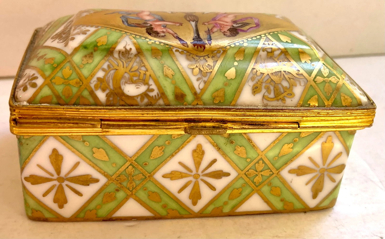 19th C. French Parisian Putties Porcelain Box - 6