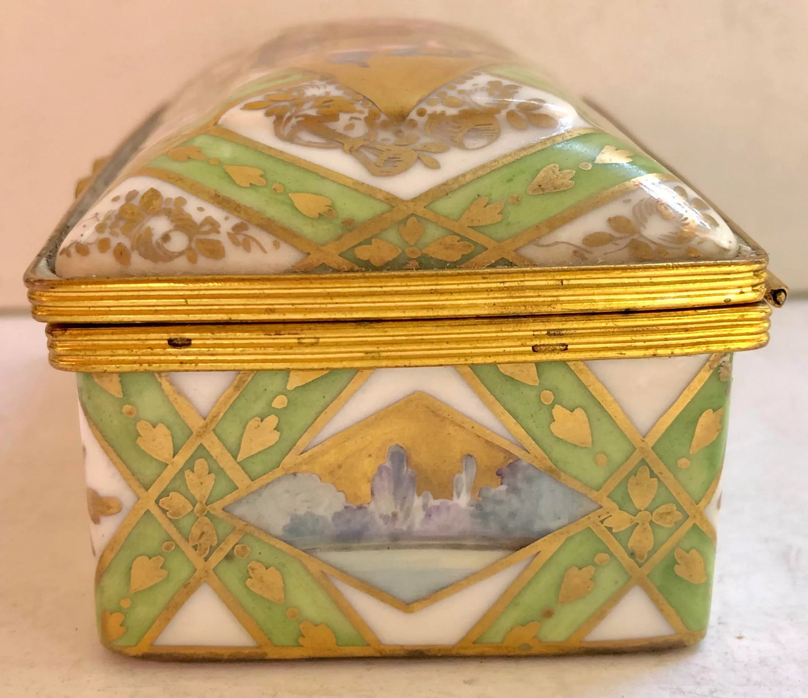 19th C. French Parisian Putties Porcelain Box - 7