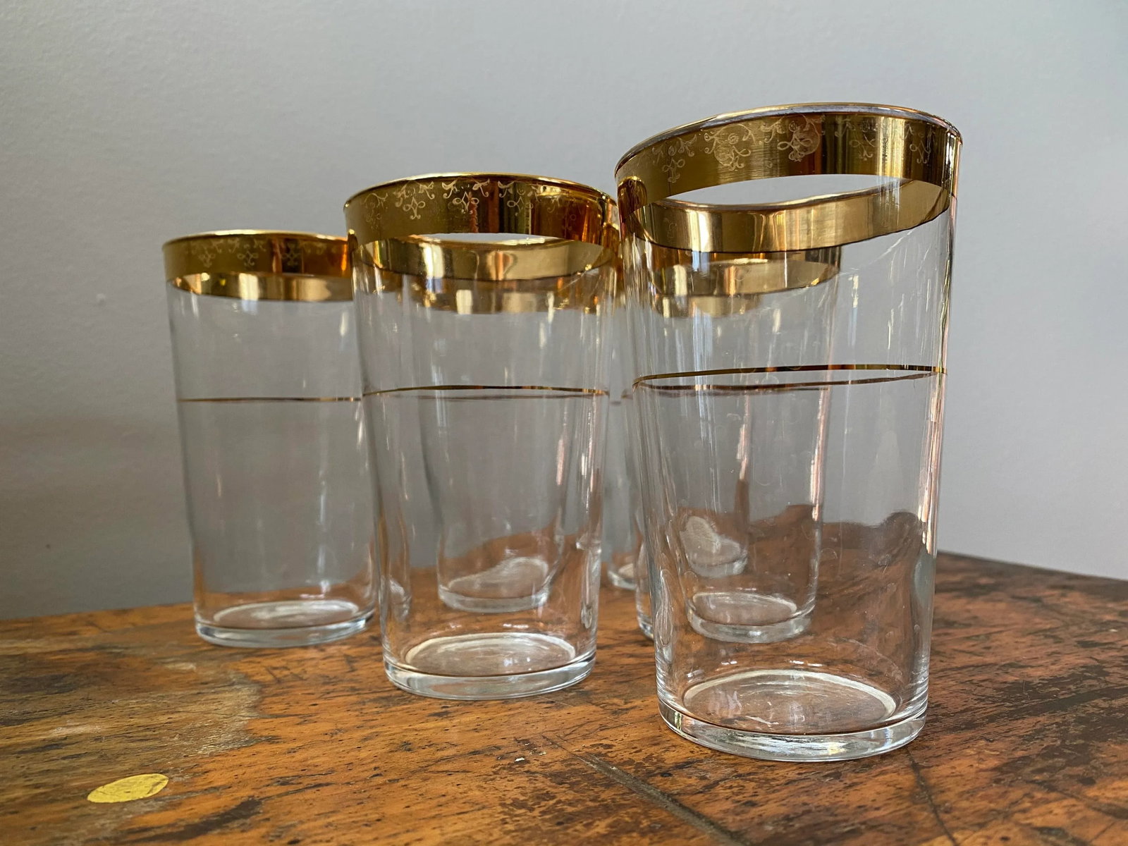 Vintage Mid 20th Century Glass Tumblers With Gold Rim - Set of 6 - 4