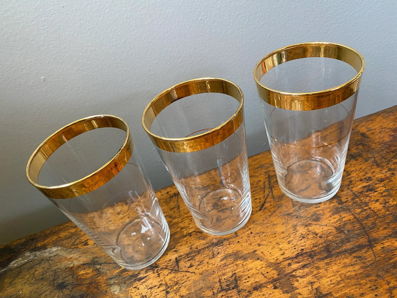 Vintage Mid 20th Century Glass Tumblers With Gold Rim - Set of 6 - 6
