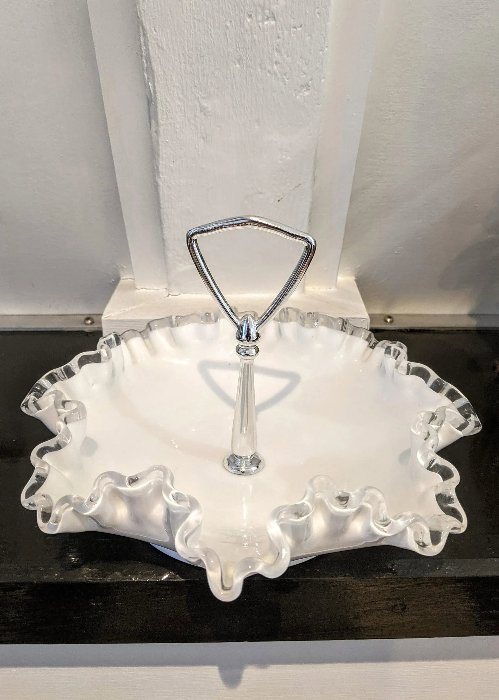 Vintage 1950s Fenton Silver Crest Ruffle Edged Milk Glass Bon Bon Dish - 2
