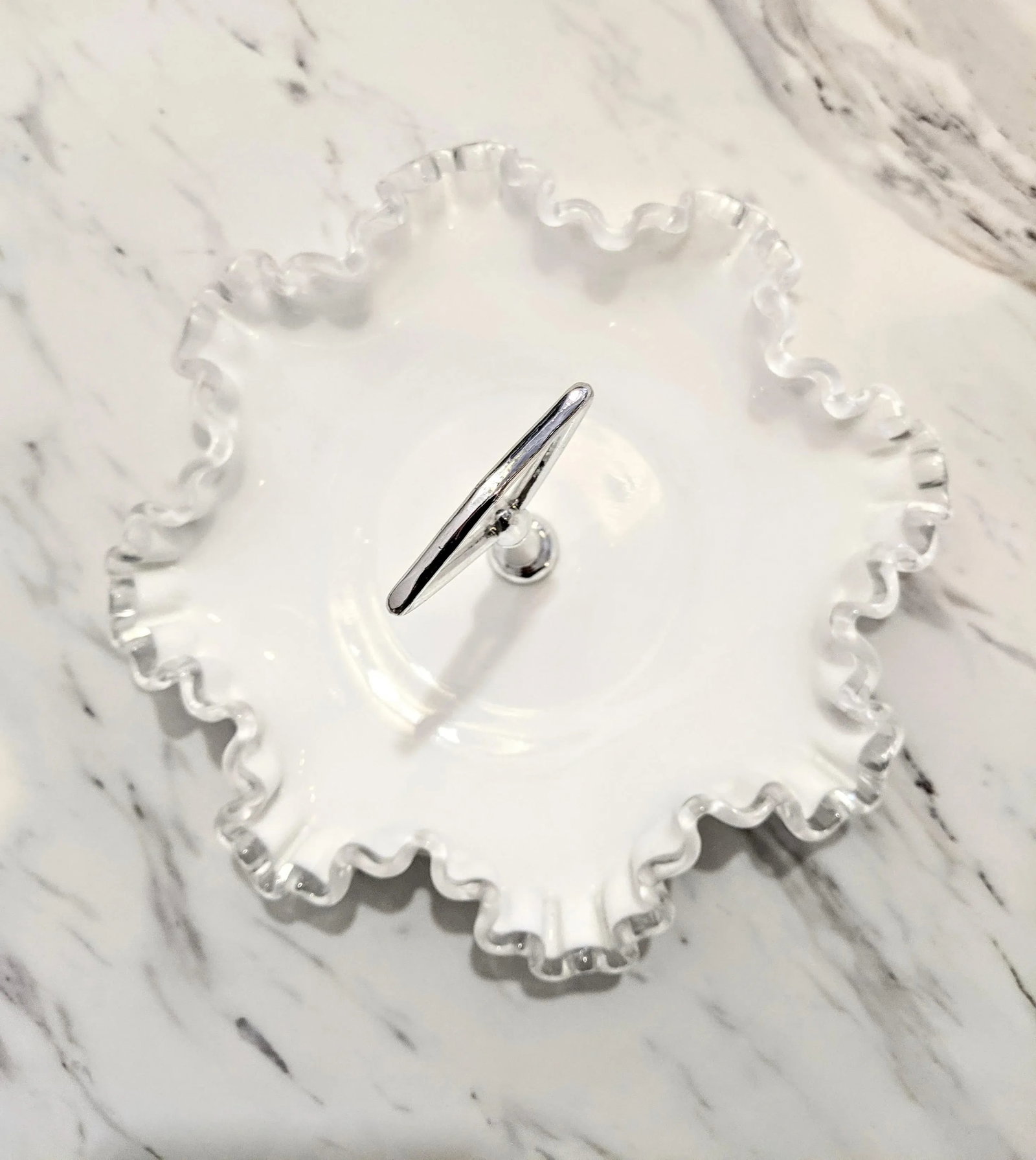 Vintage 1950s Fenton Silver Crest Ruffle Edged Milk Glass Bon Bon Dish - 5