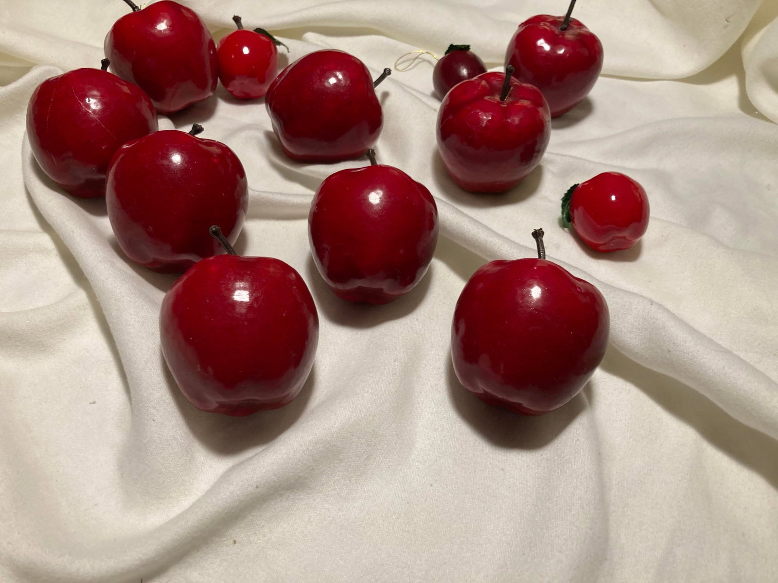 Assorted Vintage Holiday Glossy Red Papier-Mache Apple Holiday Ornaments - 4