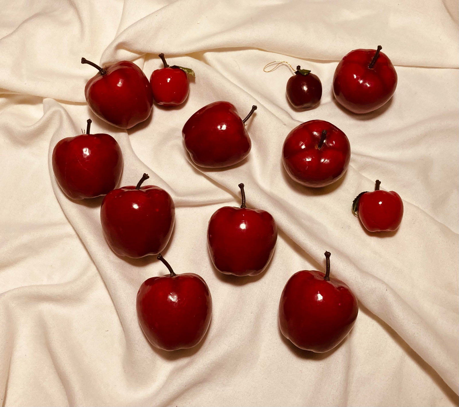 Assorted Vintage Holiday Glossy Red Papier-Mache Apple Holiday Ornaments - 9
