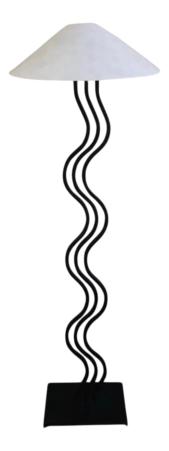 1980s Postmodern Memphis Style Wave Floor Lamp by Alsy: A 1980s postmodern Memphis style wave floor lamp by Alsy popular for its sculptural design and series of black curved metal tubular bars. The bars are powder coated in a matte black finish. (Shade is 
