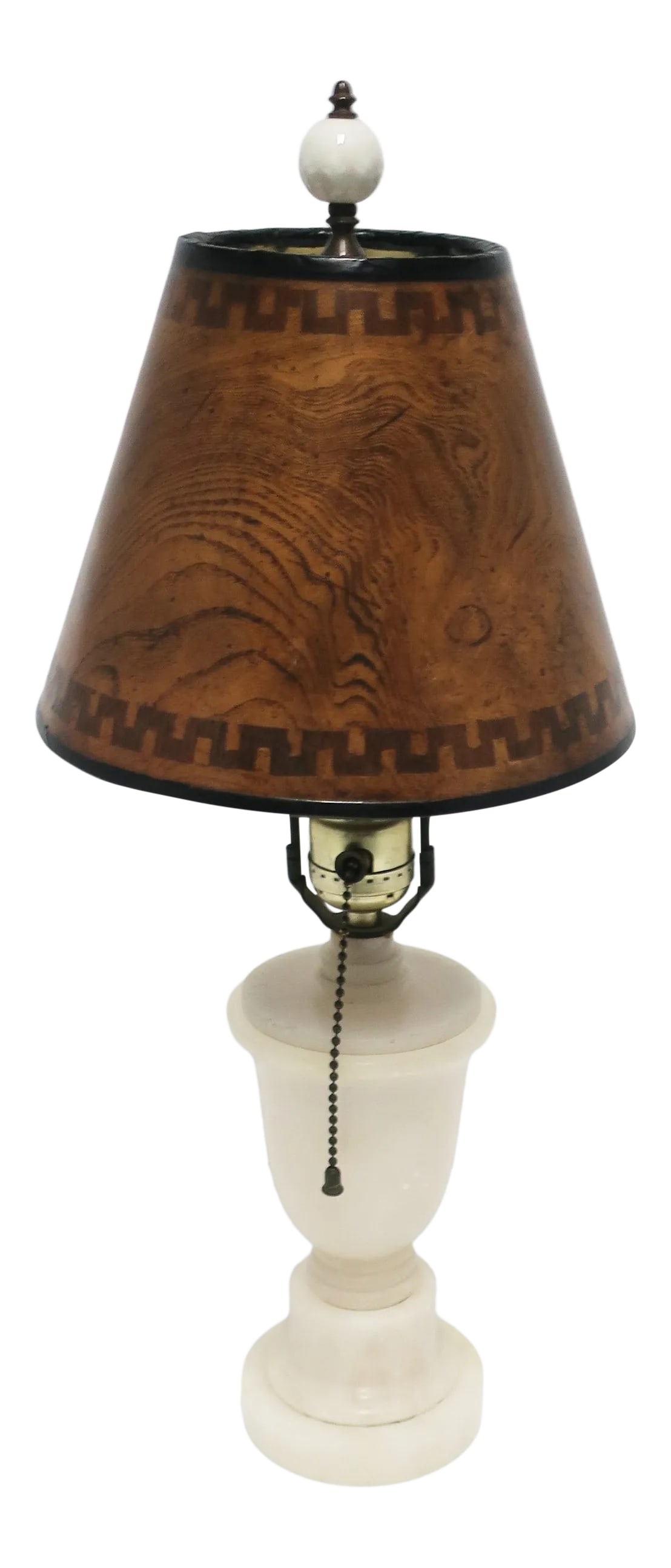 Italian Art Deco Modern White Alabaster Marble Urn Desk or Table Lamp: A substantial Italian Art Deco Modern white or antique white alabaster marble 'Urn' form desk or table lamp, circa early to mid-20th century, Italy. This alabaster marble lamp is on the smaller side,