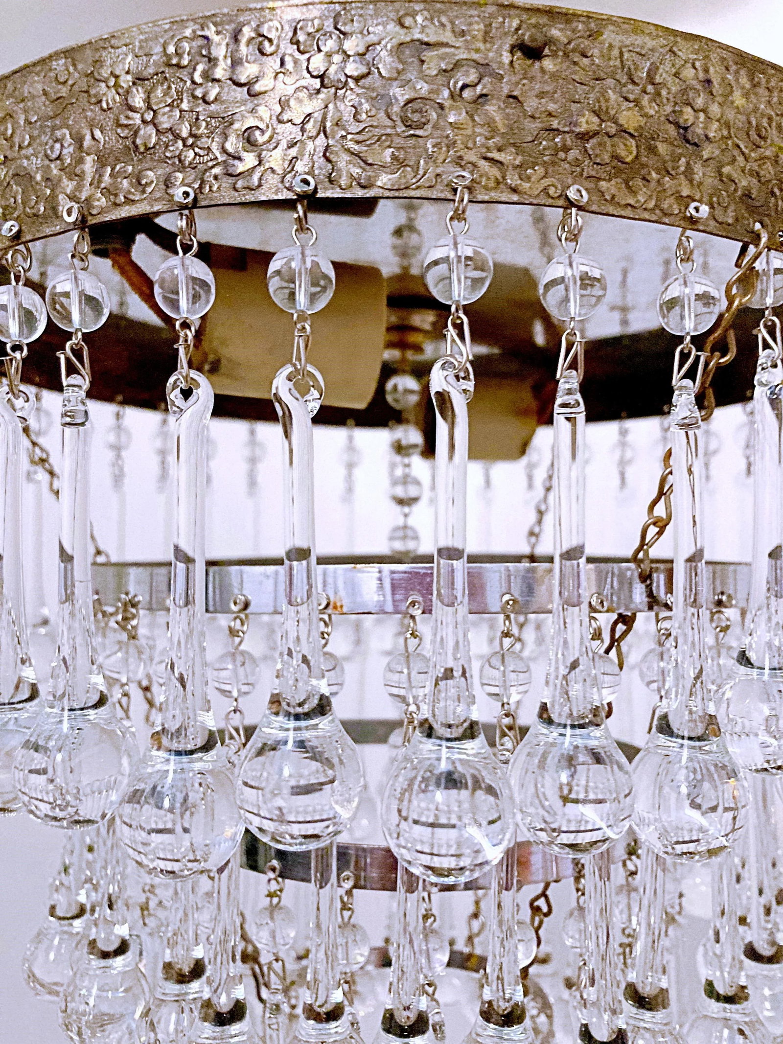 1950's Italian Decorative Brass Rim Upside Down Chandelier - 3