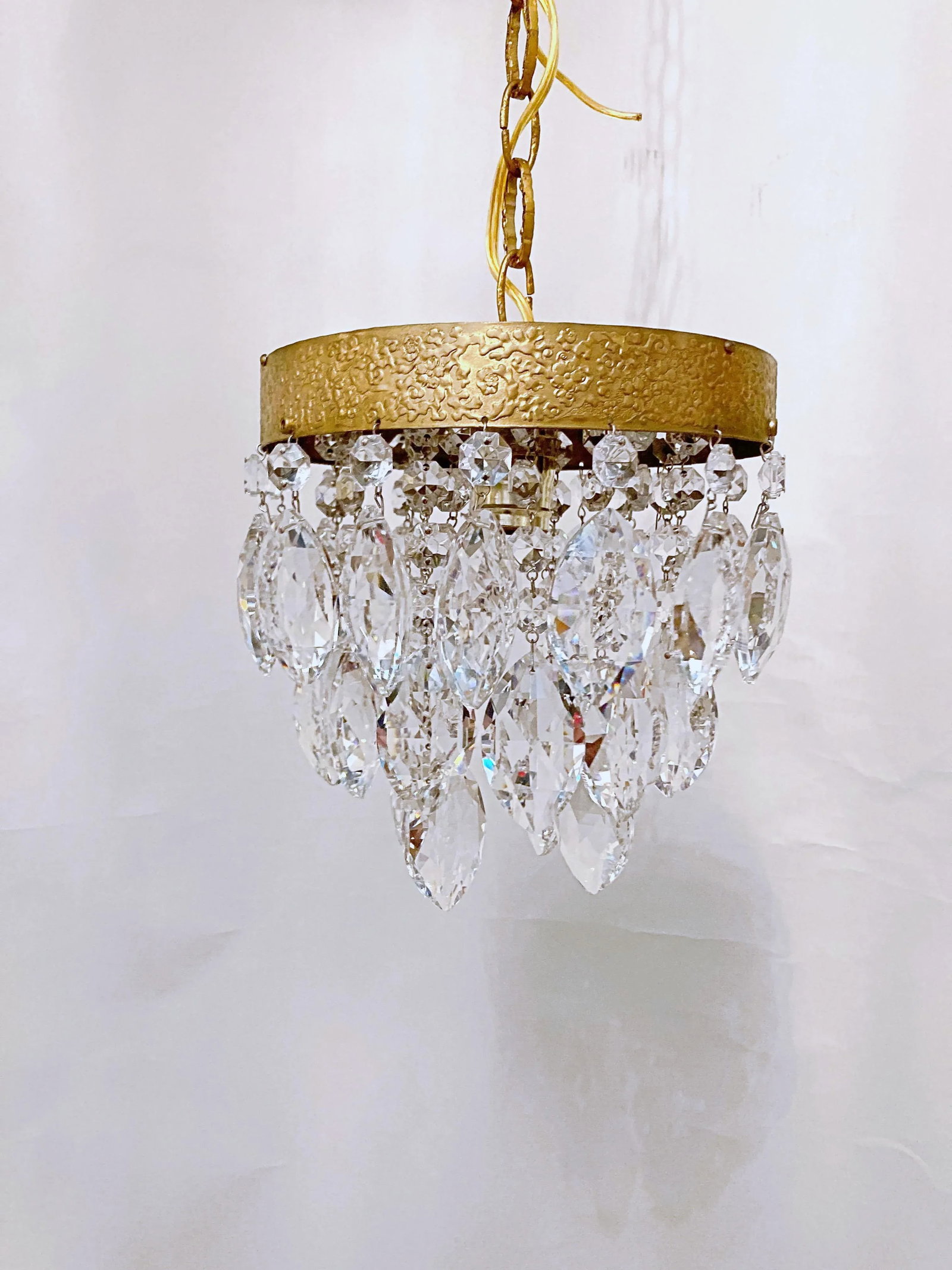 1960s Italian Brass Rim Layered Chandelier - 2