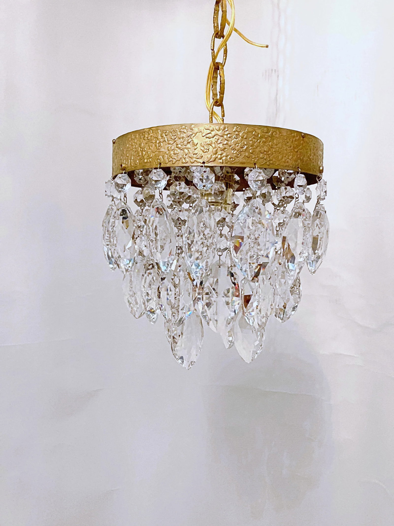 1960s Italian Brass Rim Layered Chandelier - 3