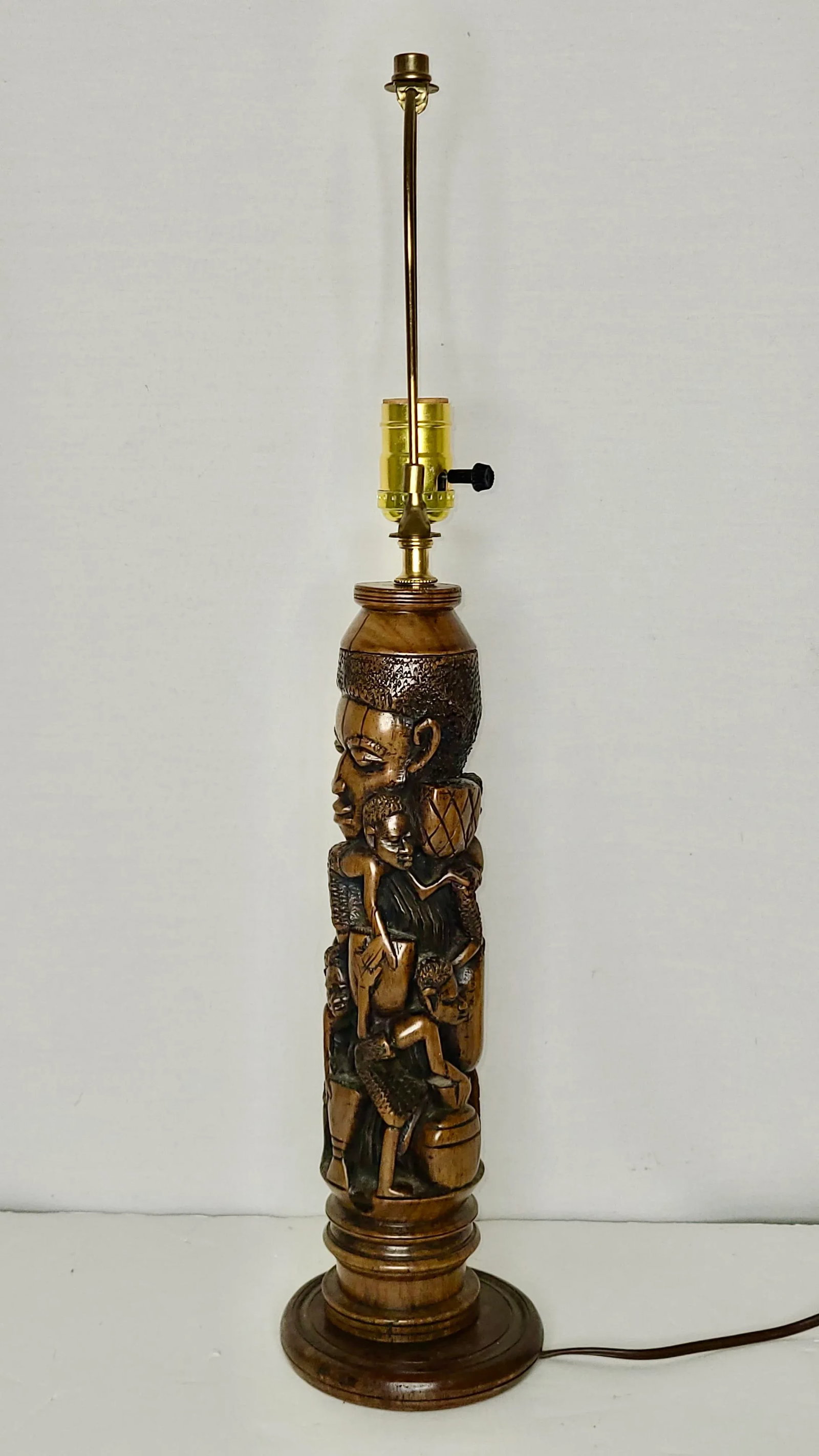 1920s African Hard Wood Carved Lamp with Intertwined Mother With Her Children Figurines - 4