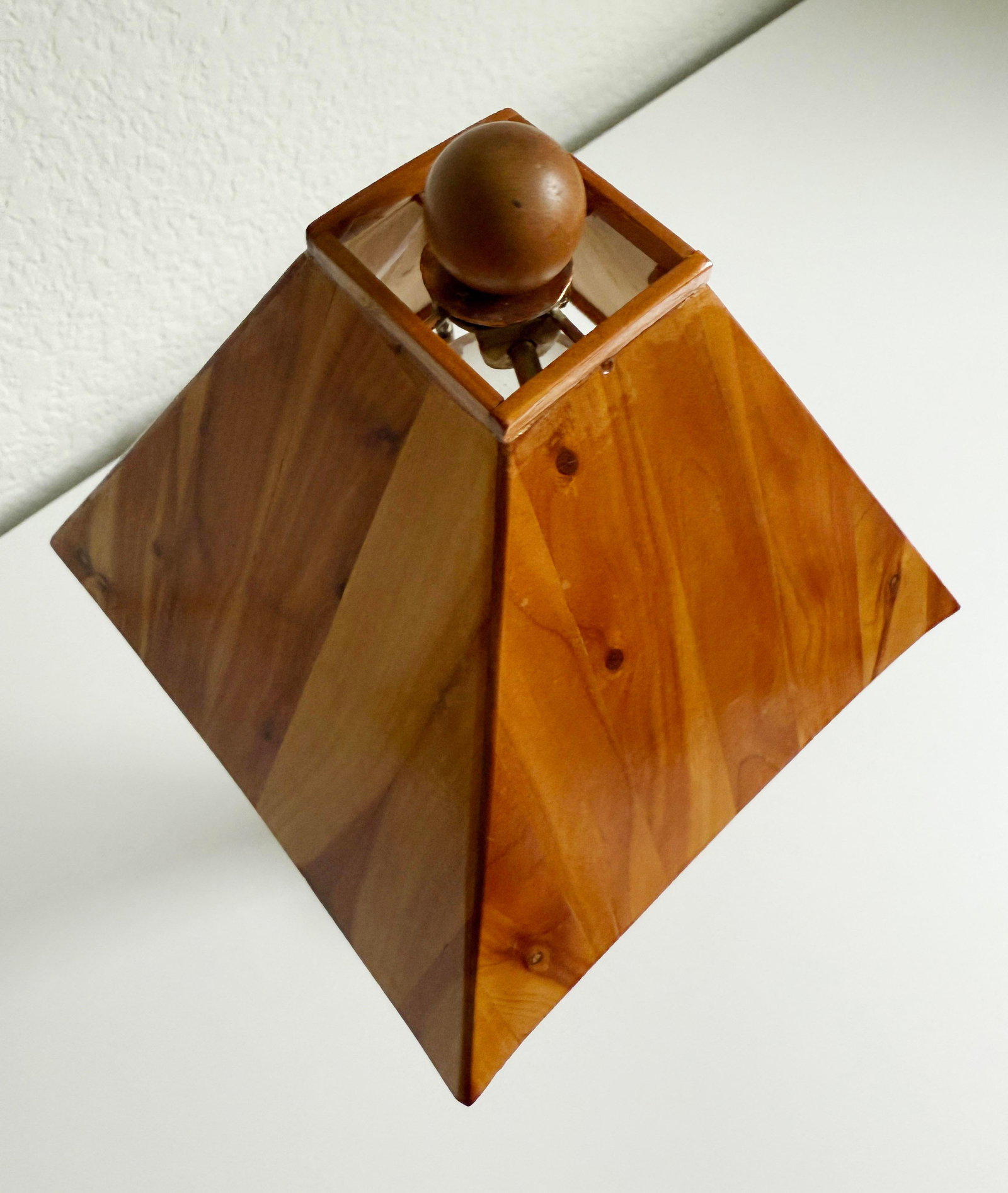 Vintage Folk Art Wood Shade Table Lamp - 4
