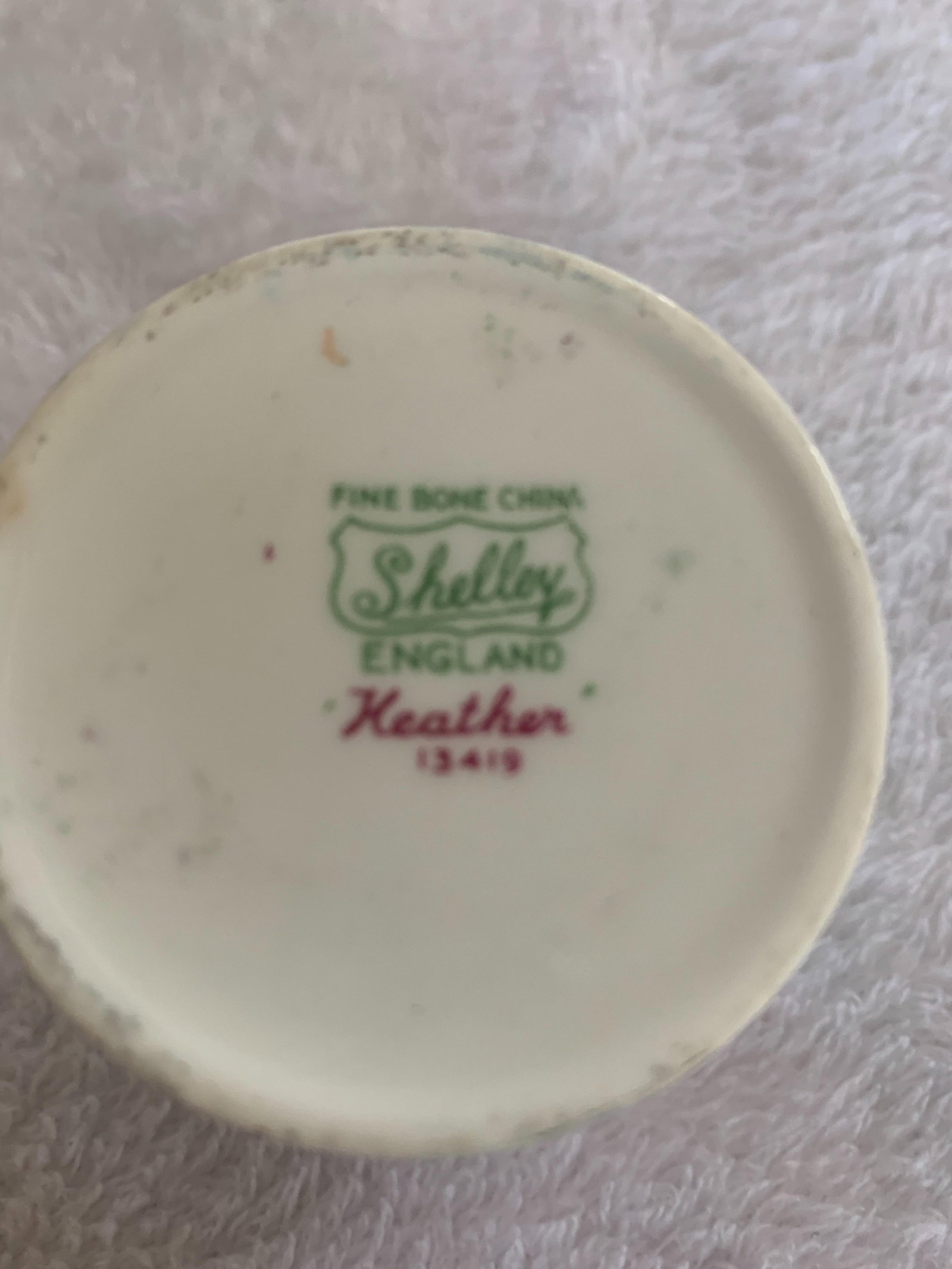 1960s Shelley English Heather Tea Cup and Saucer - 2 Pieces - 5