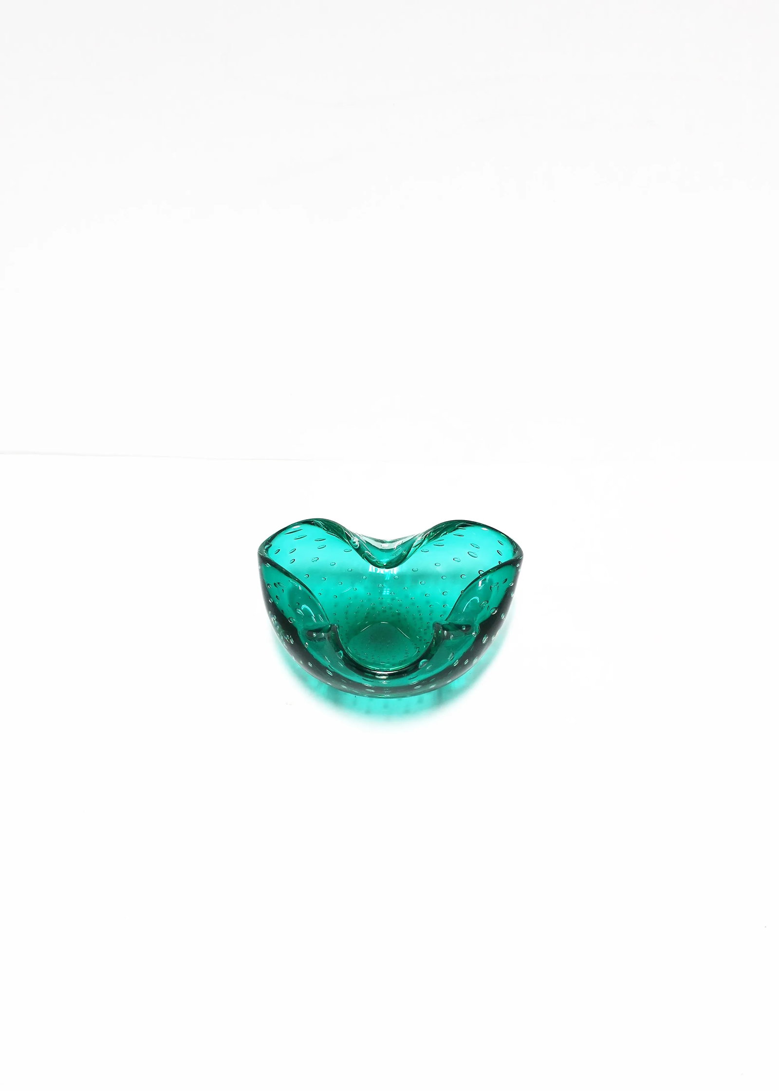 Italian Murano Emerald Green Art Glass Bowl After Seguso - 8