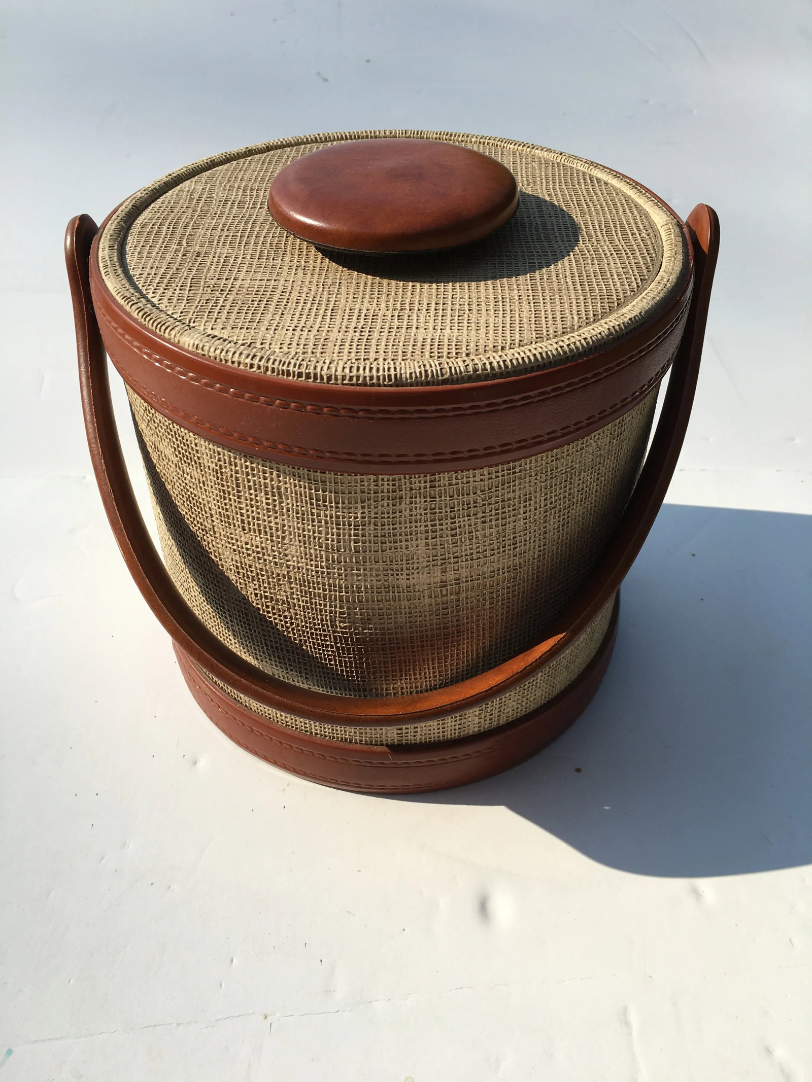 1990s Kraftware Modern-Style Ice Bucket - 6