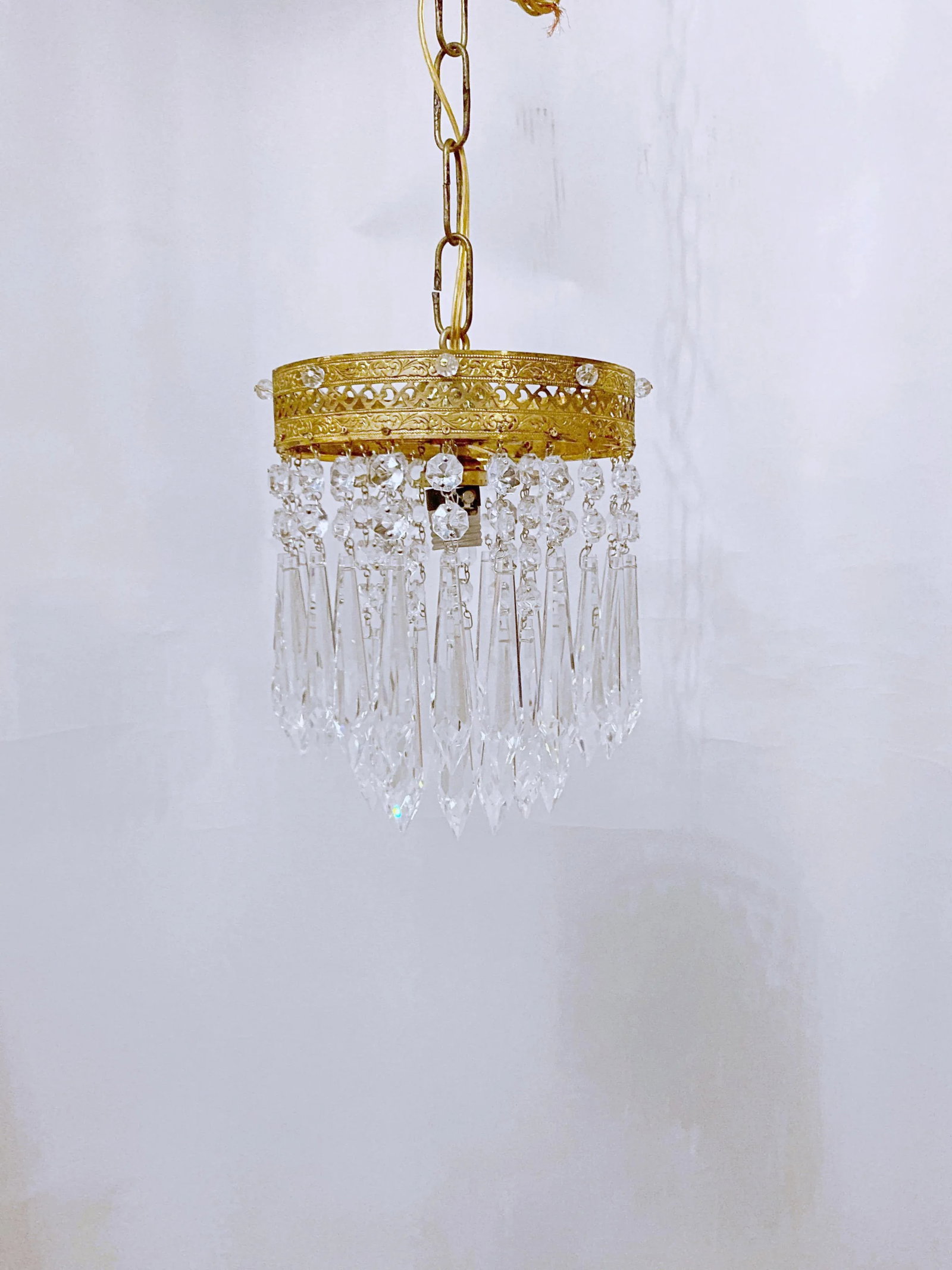 1960s Italian Brass Upside Down Layered Chandelier - 8