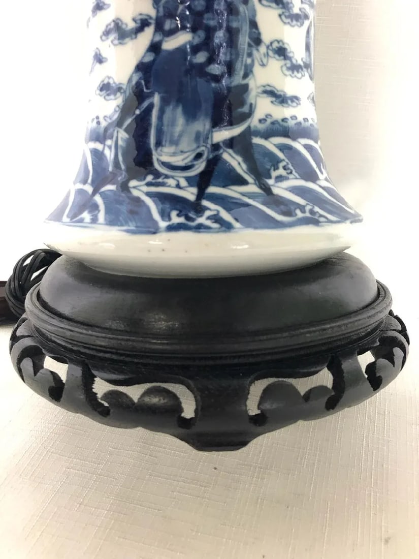 Late 19th Century Chinese Blue & White Porcelain Lamp - 7