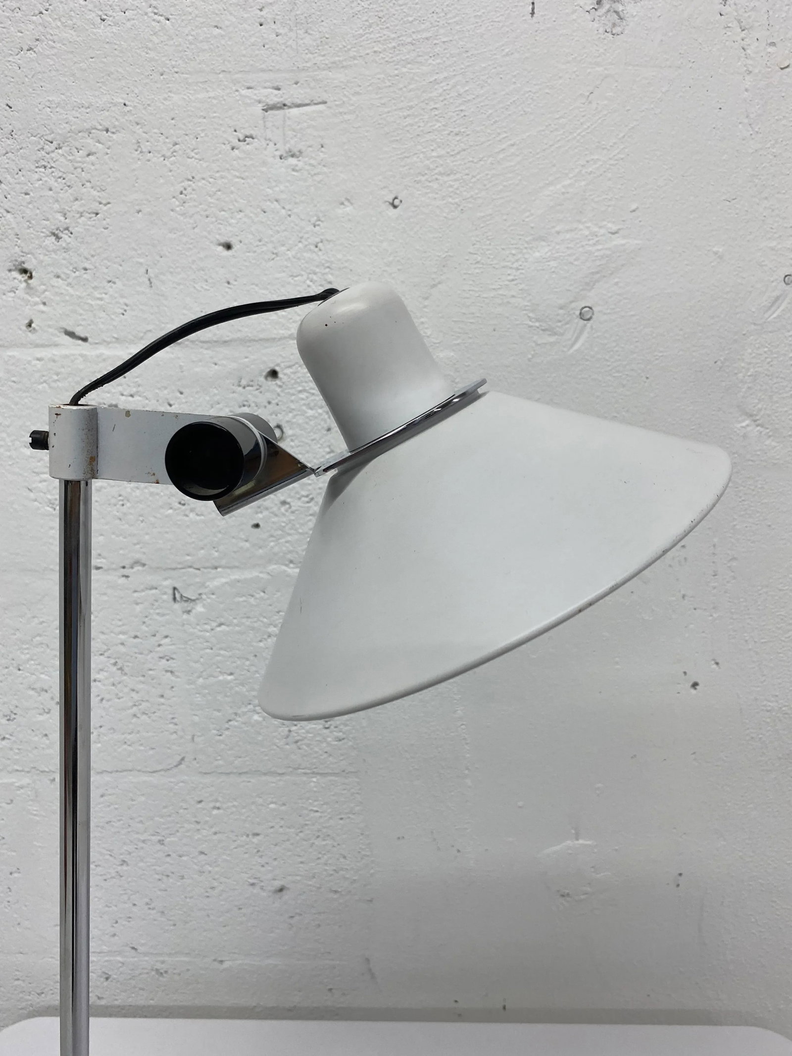 Black and White Postmodern Lamp - 2