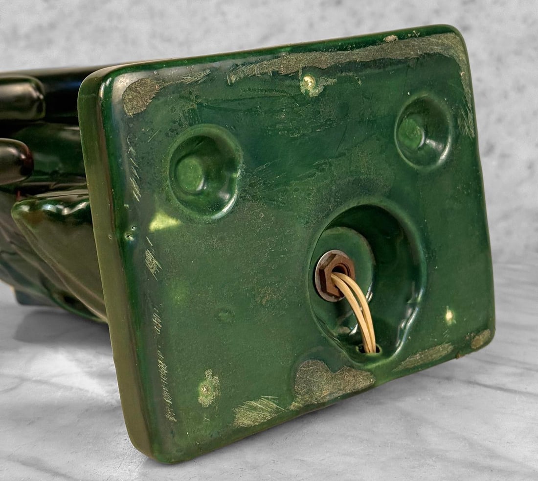 Mid-Century Abstract Art Deco Green Ceramic Gazelle Tv Lamp - 9