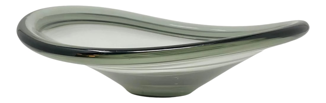 1960s Holmegaard Art Glass Bowl by Per Lutken, Denmark: Mid-Century Danish Modern large blown glass console bowl designed by Lutken, Holmegaard's art director, in 1957 "Selandia" handmade in Denmark. Fabulous smoke color and well-executed free-form round