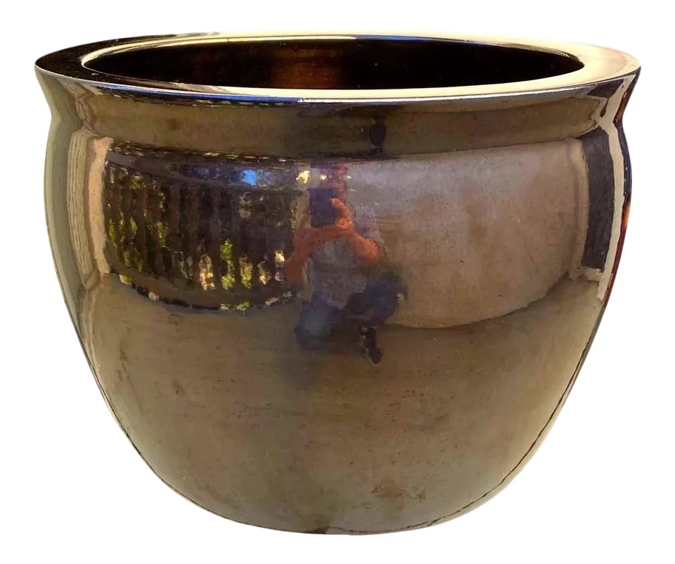 Vintage Metallic Bronze Finish Gainey Pottery Planter/Cachepot: A "China Bowl" size 6 planter made by Gianey Pottery in an usual metallic bronze finish from the 1980s. Condition: Alterations: Original Condition Unaltered Imperfections: Some Imperfections