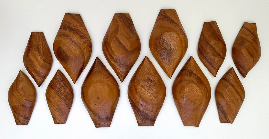 Mid-Century Lotus Flower Serving Centerpiece Set - 13 Pieces - 7