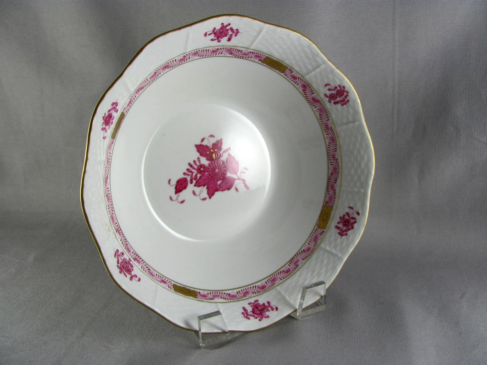 7-3/4" Herend Chinese Bouquet Raspberry Round Vegetable Serving Bowl - 6