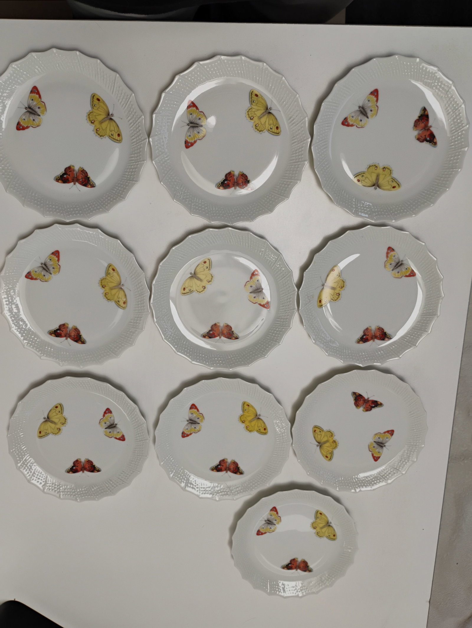 Mid 20th Century Chastagner Limoge Butterfly Motif Desert Plates - Set of 10 - 5