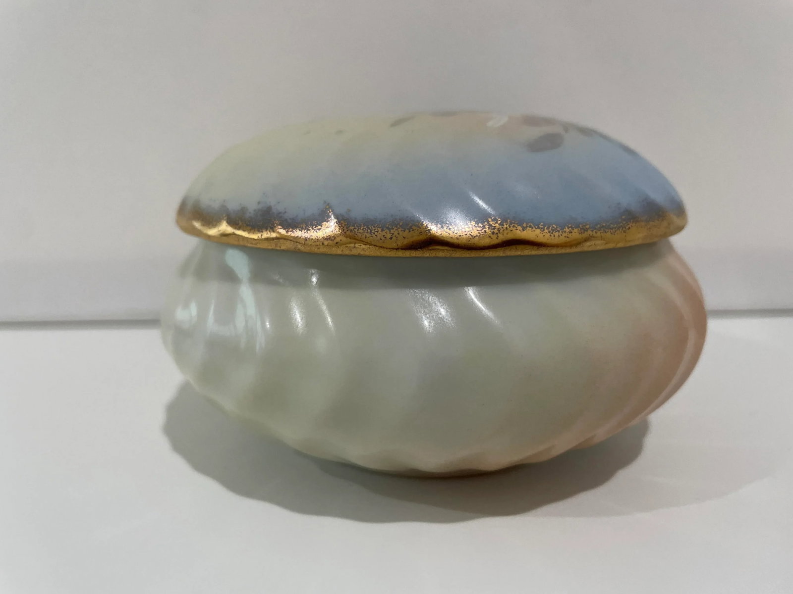 1950s Floral Jewelry Keeper or Small Candy Dish - 5