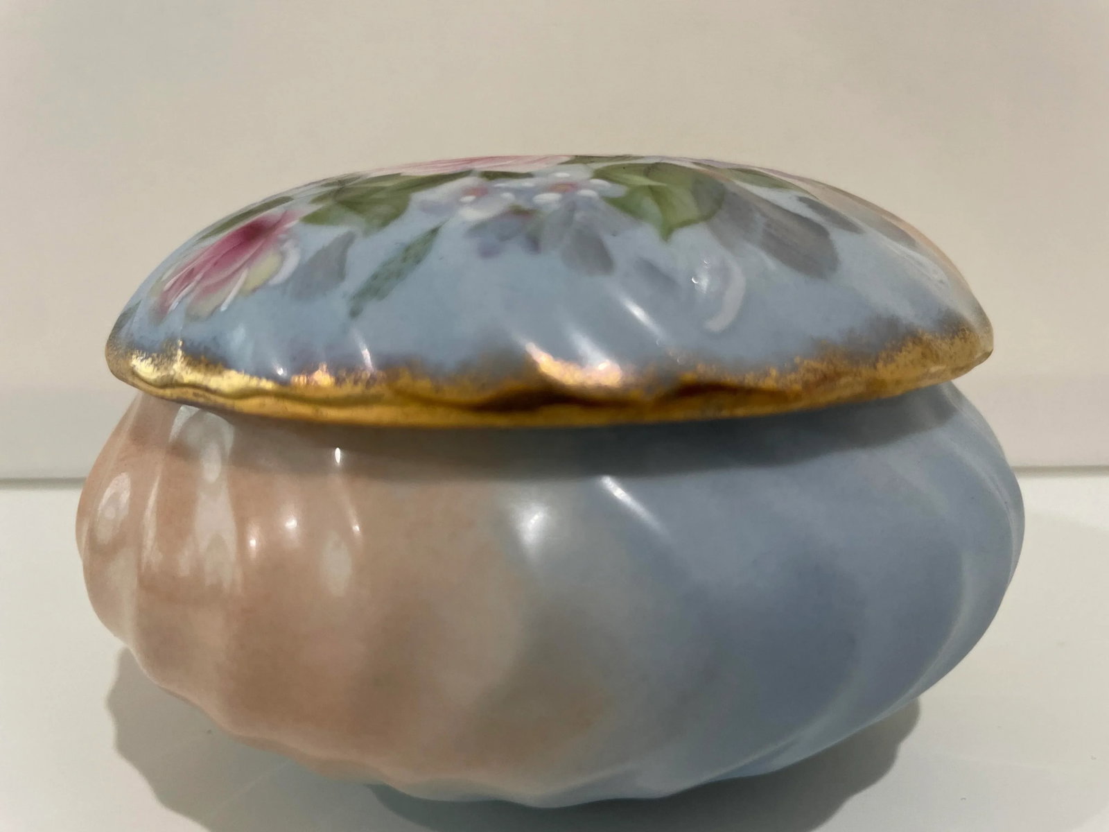 1950s Floral Jewelry Keeper or Small Candy Dish - 6