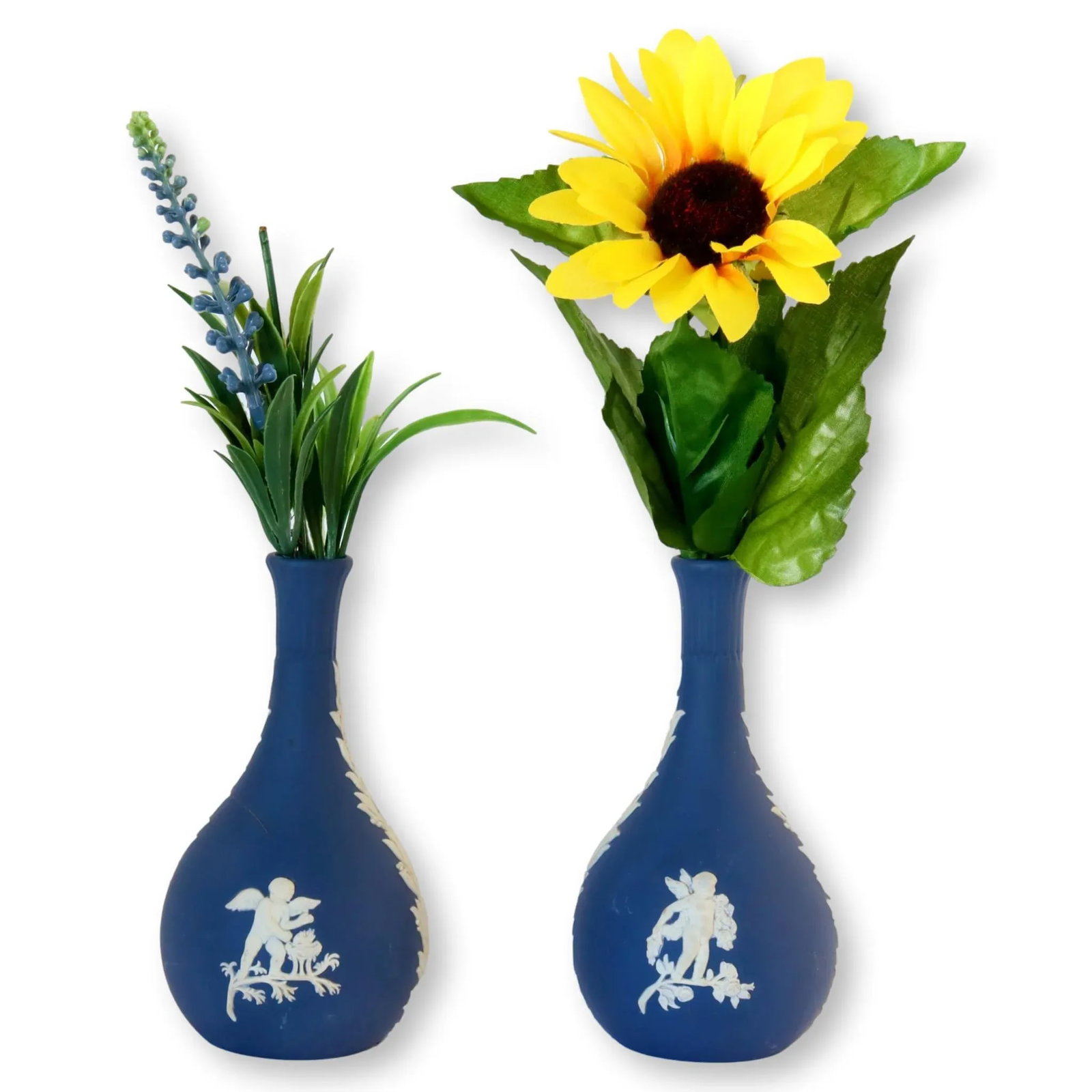 1970s Wedgwood Jasperware Bud Vases, a Pair - 4