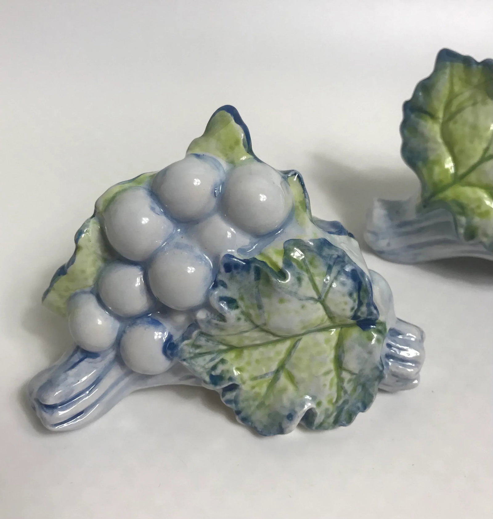 Vintage Fitz and Floyd Grapes Ceramic Salt and Pepper Shakers- a Pair - 2