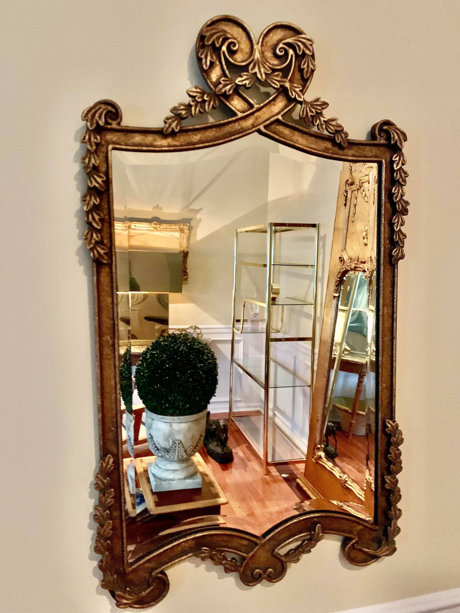 Vintage Gilt Mirror With Beveled Glass - 9