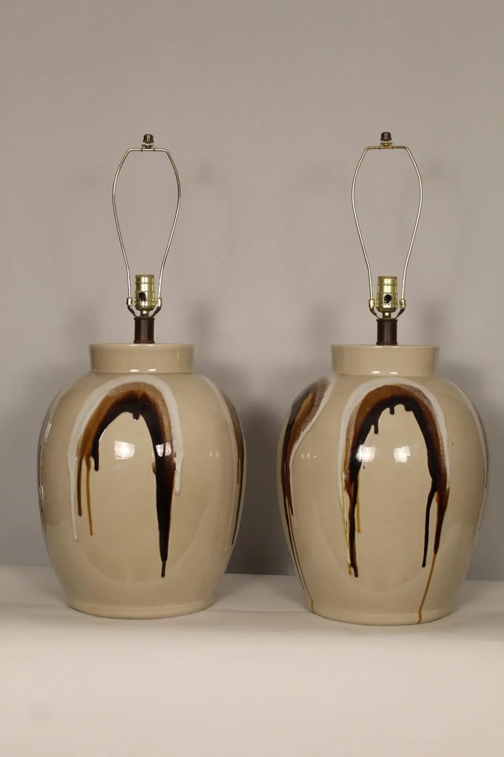 Mid 20th Century Large Scale Jane and Gordon Martz Style Lamps - a Pair - 12