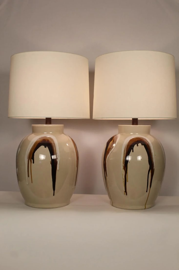 Mid 20th Century Large Scale Jane and Gordon Martz Style Lamps - a Pair - 2
