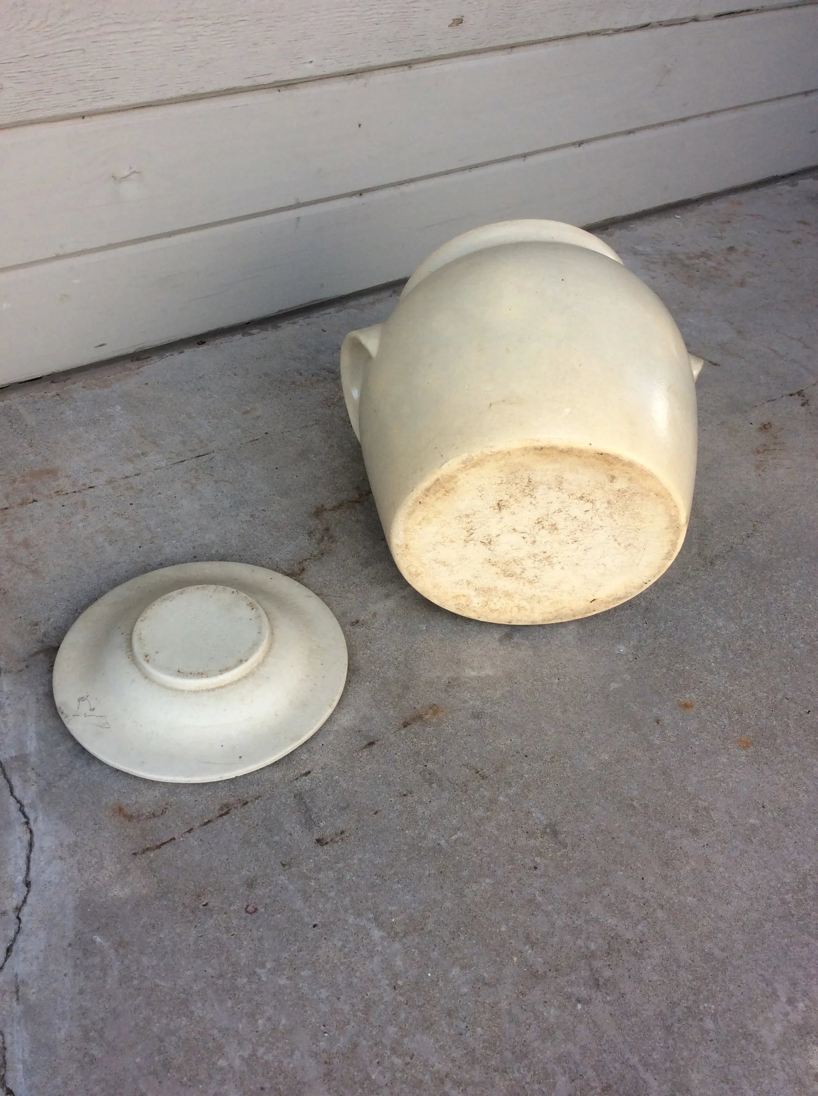 Early 20th Century French Confit Pot With Lid - 11