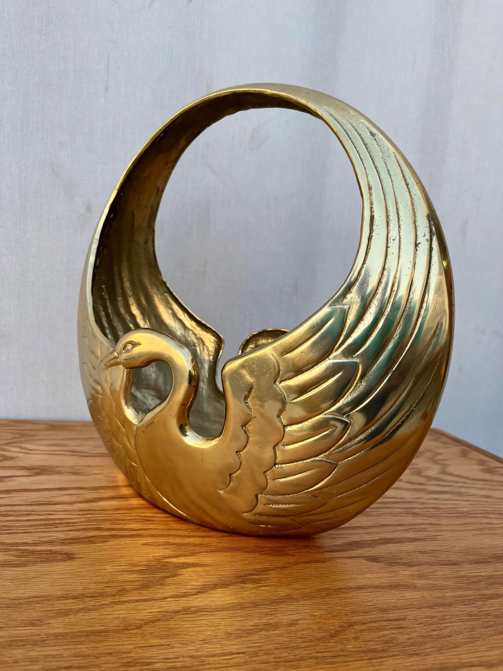 Vintage Hollywood Regency Brass Egret Basket /Centerpiece. - 3