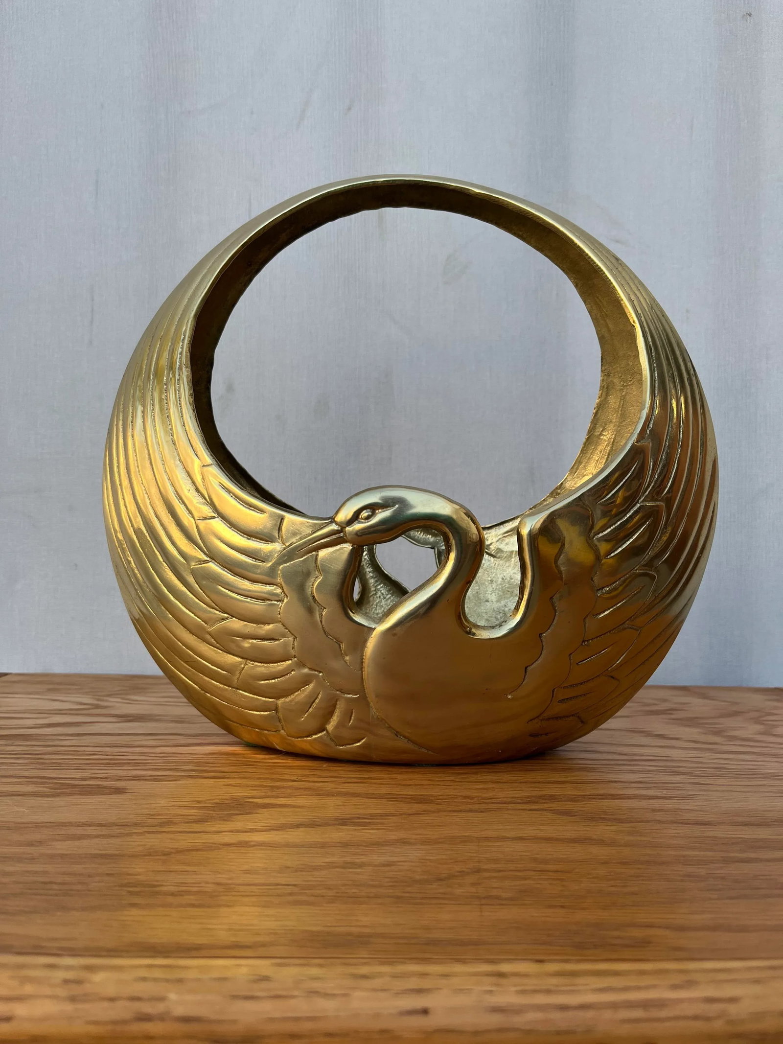 Vintage Hollywood Regency Brass Egret Basket /Centerpiece. - 5