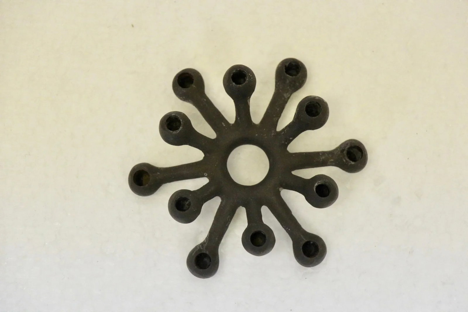 1960s Midcentury Modern Jens Quistgaard for Dansk Tiny Taper Holder Cast Iron Spider Candleholder - 2
