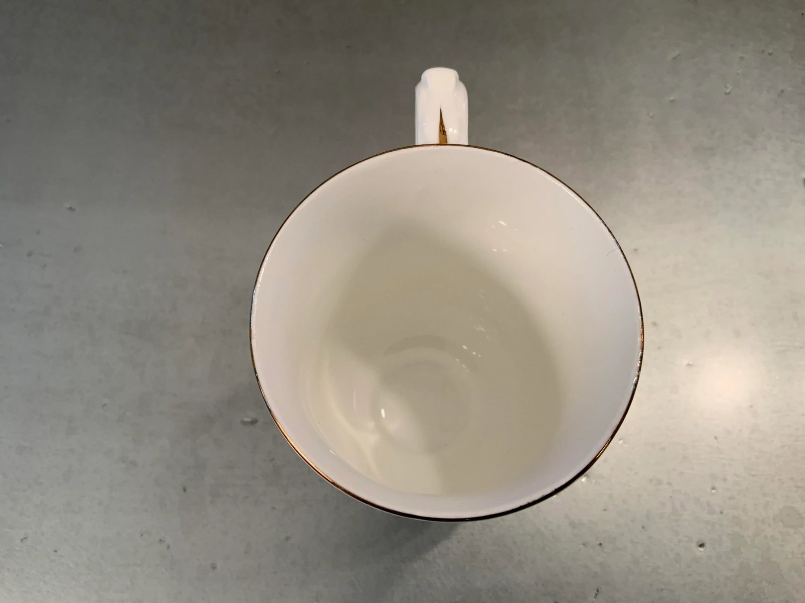 Vintage Royal Victoria Fine Bone China Tall Coffee Cup - 5