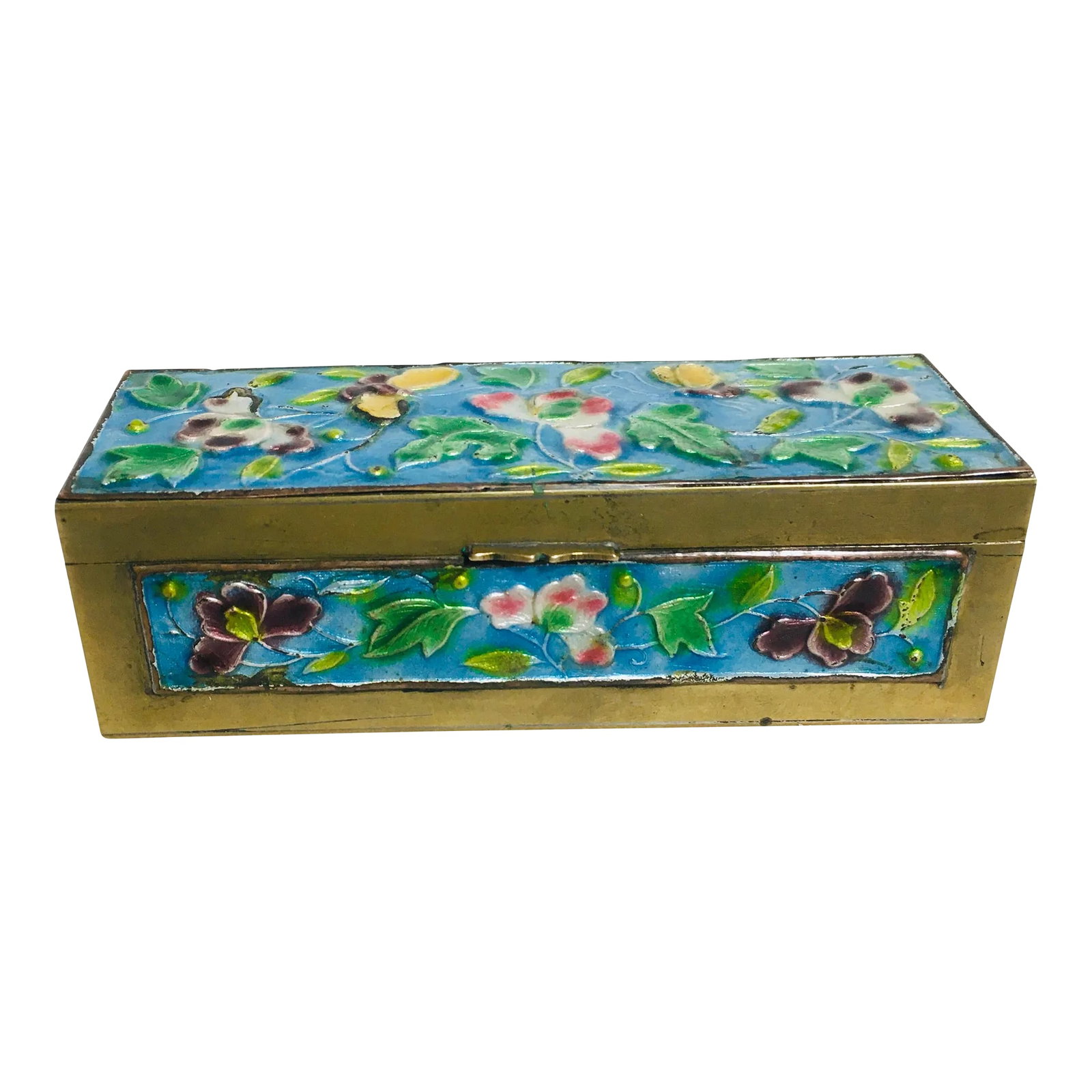 Antique Chinese Enamel Stamp Box: This solid brass box has enamel panels on the top, left & right sides and front side There is a stamp of CHINA on the underside Dating from 1910 the enamel is in very good condition Condition: